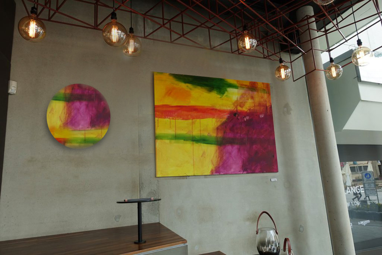 Gerner-Bilderwand-im-Eduard's-Stuttgart-2020